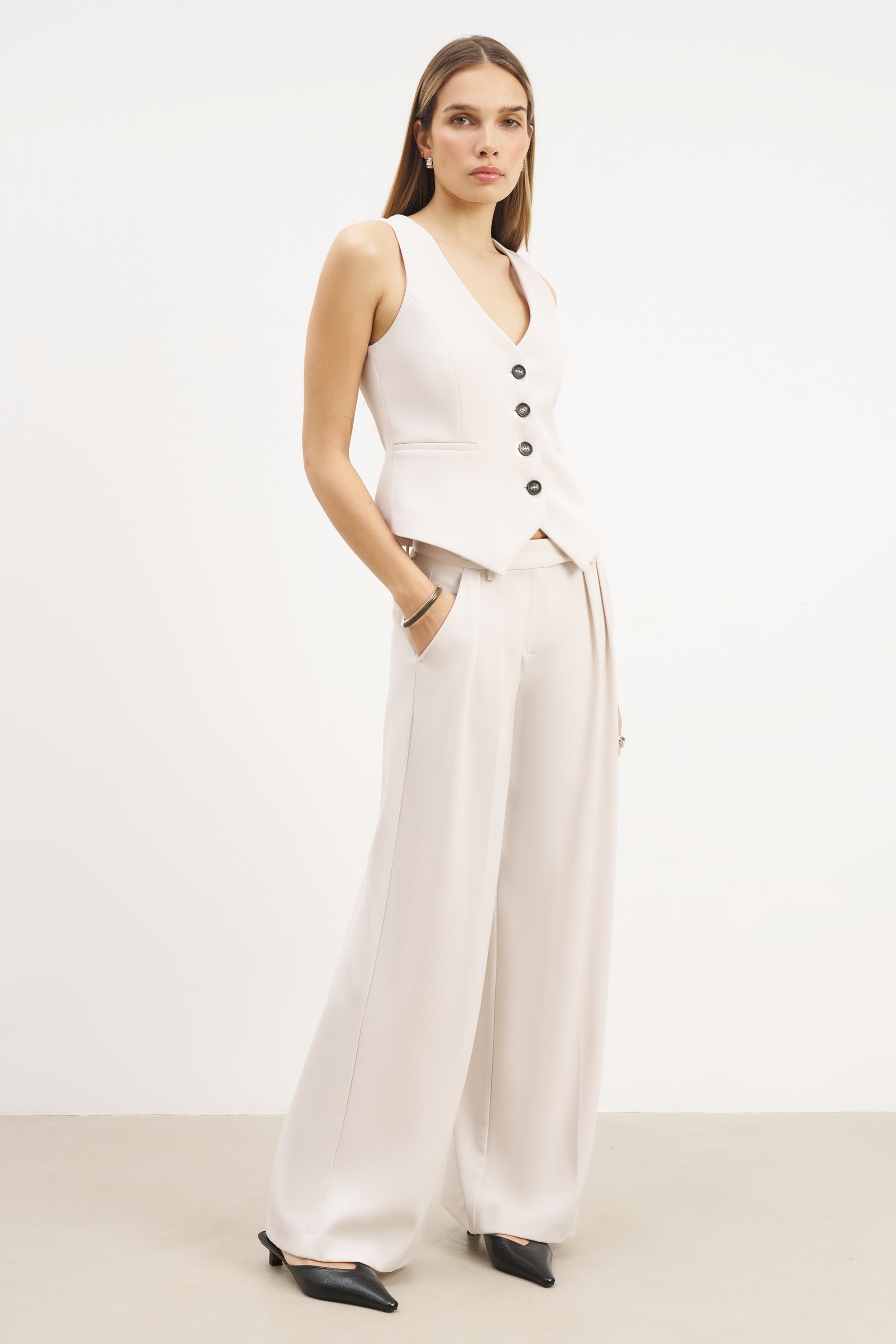 Clean Cut Double Pleat Trousers - Ecru