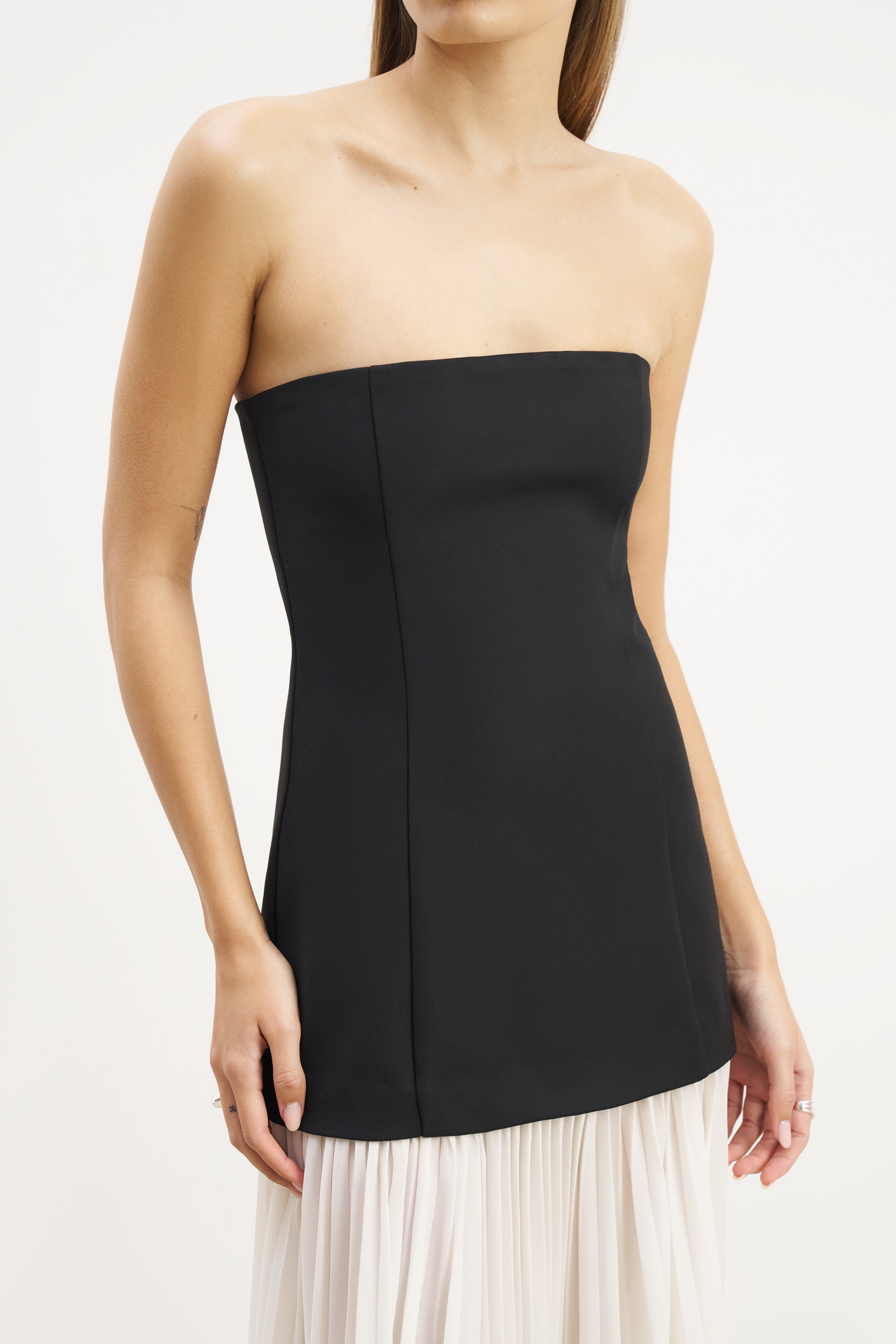 Structured Bodice Gown - Black/Cream