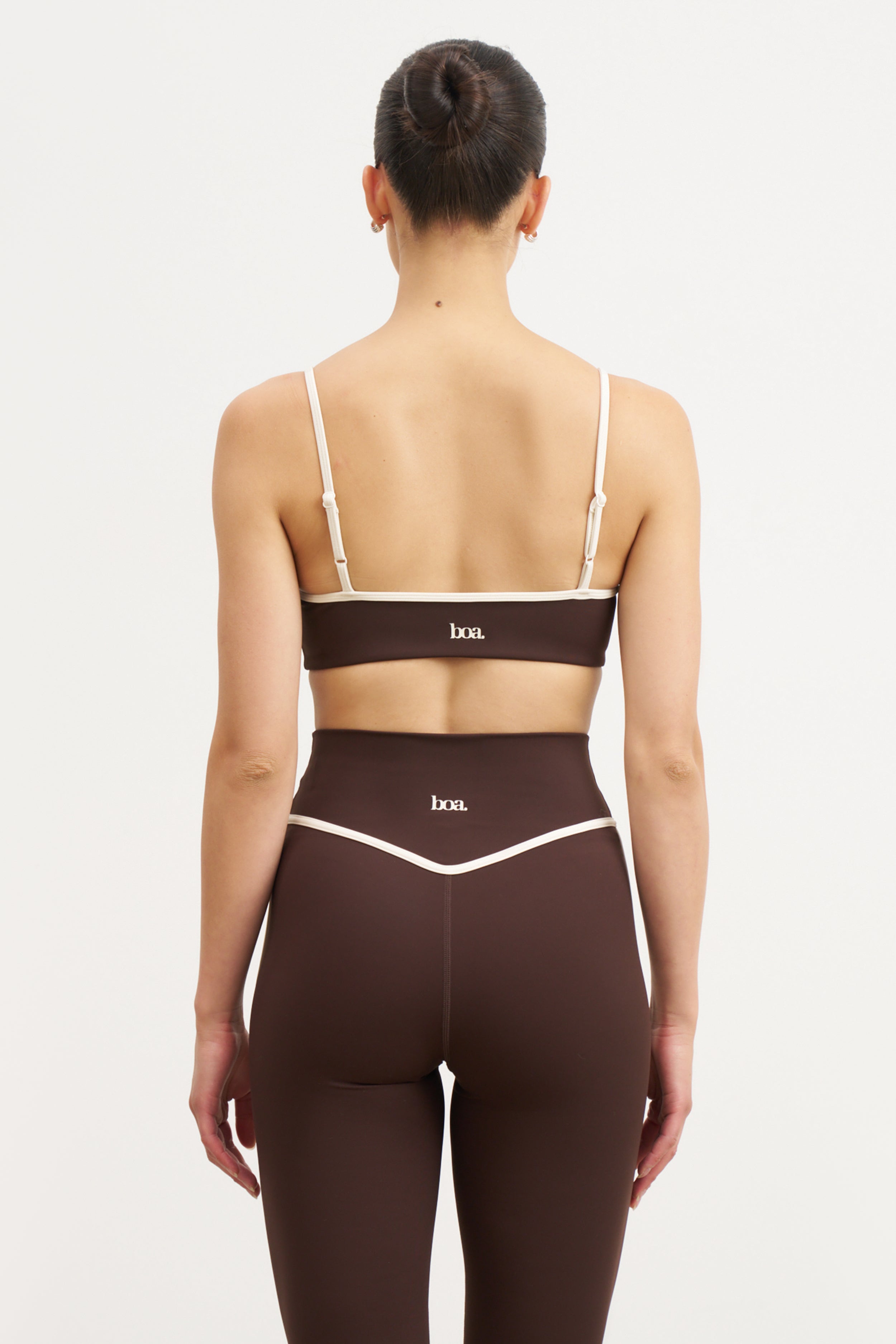 Base Contrast Trim Cami Bra - Carob/Tofu