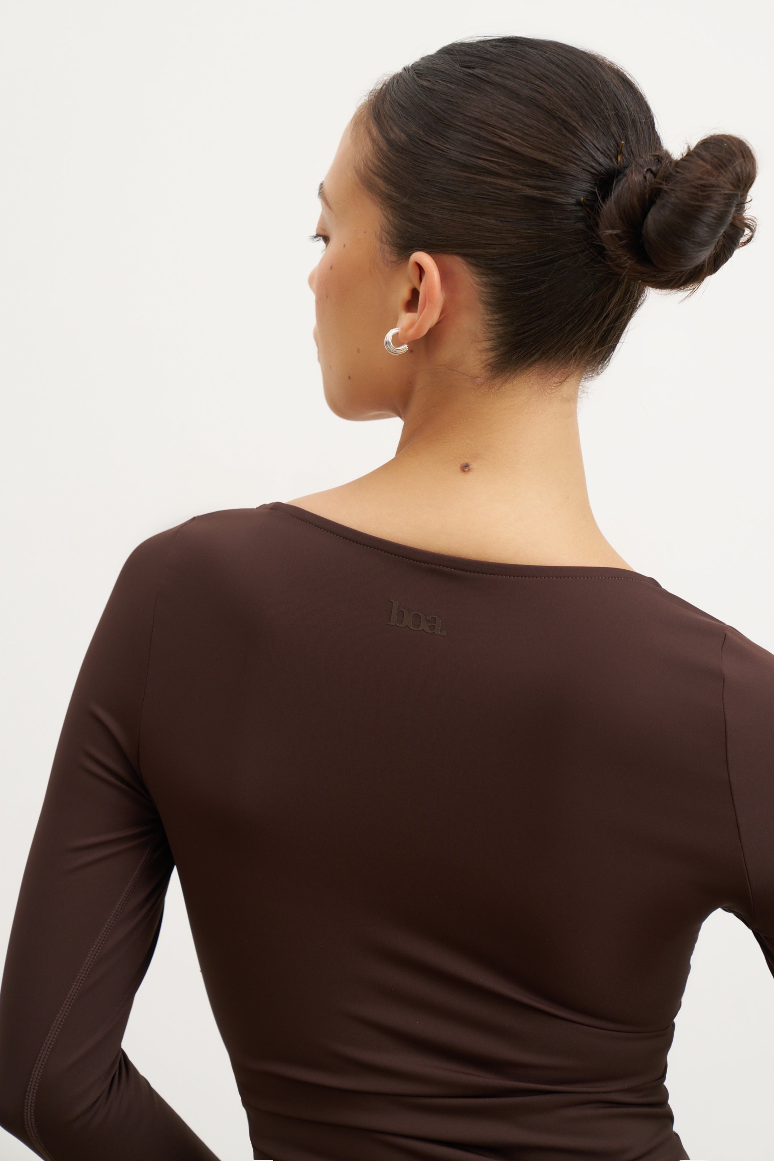 Base Sculpting Scoop Neck Long Sleeve Top - Carob