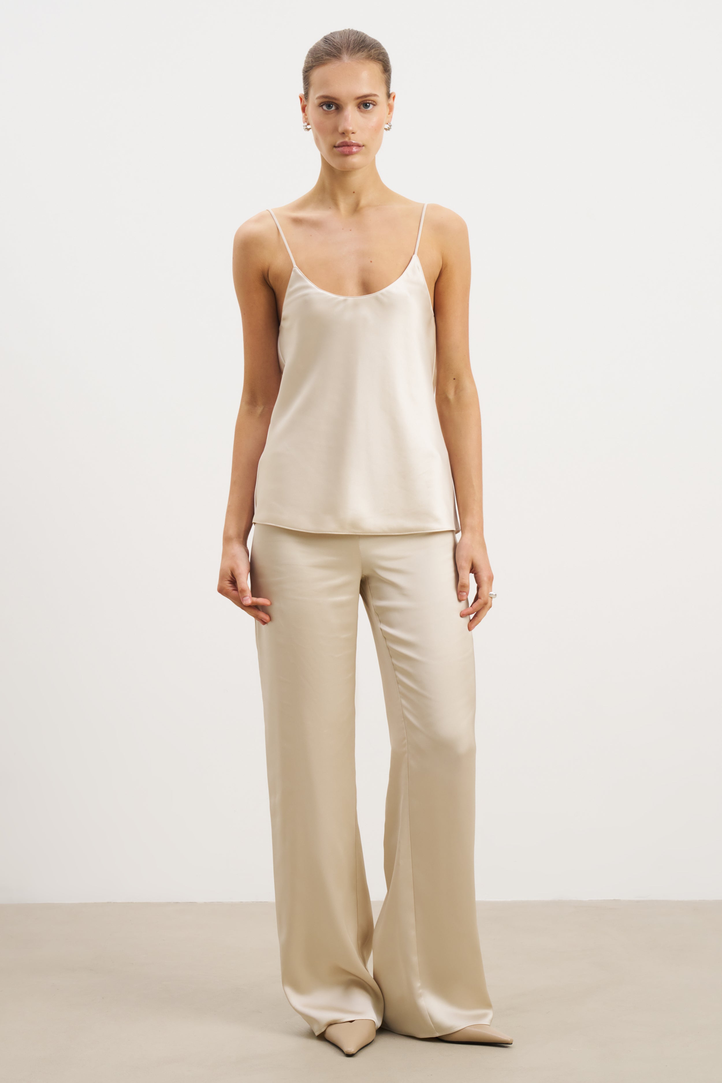 Stunning vanilia black straight trousers office UK 10 SS002