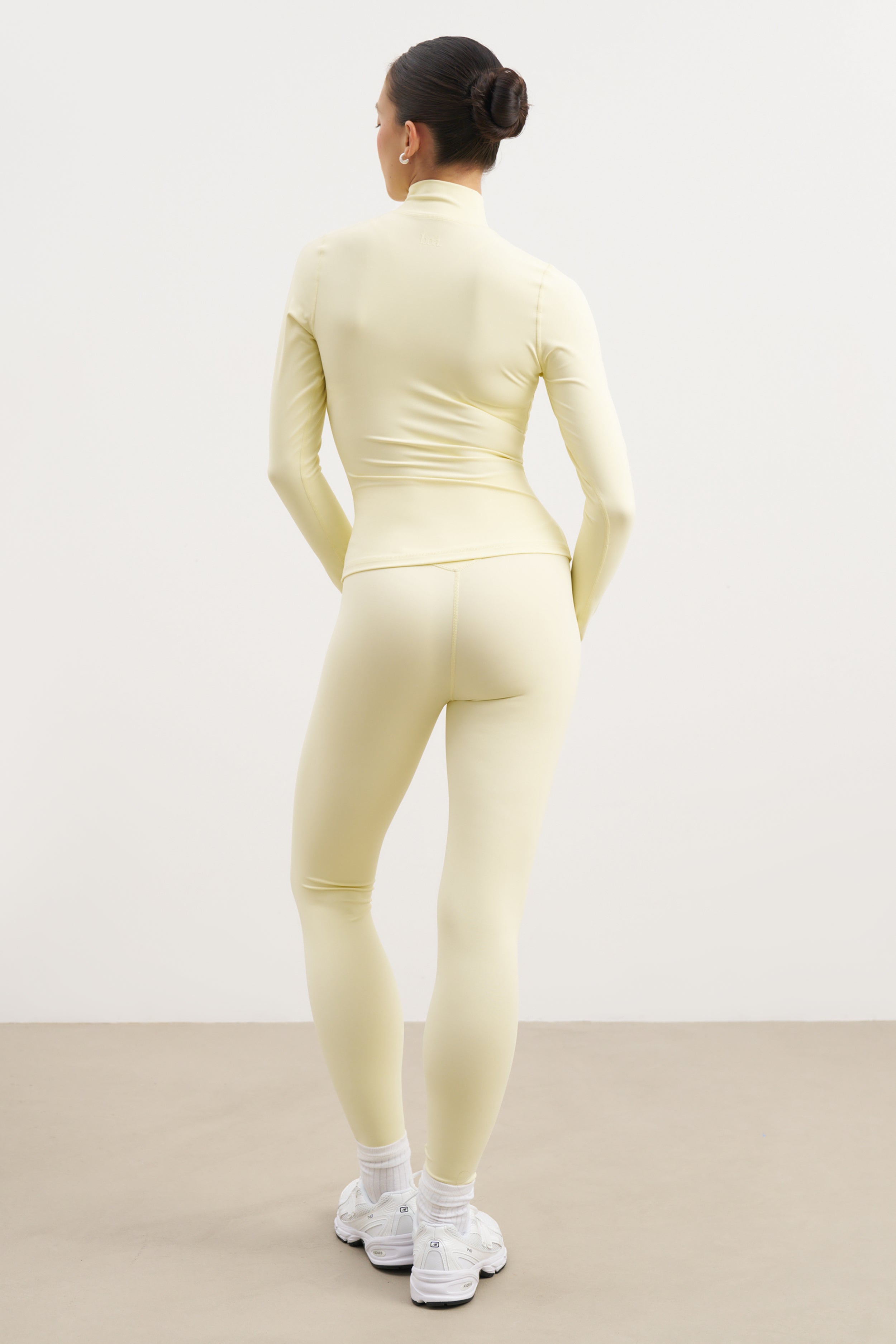 Base Sculpting Zip Up Jacket - Buttermilk