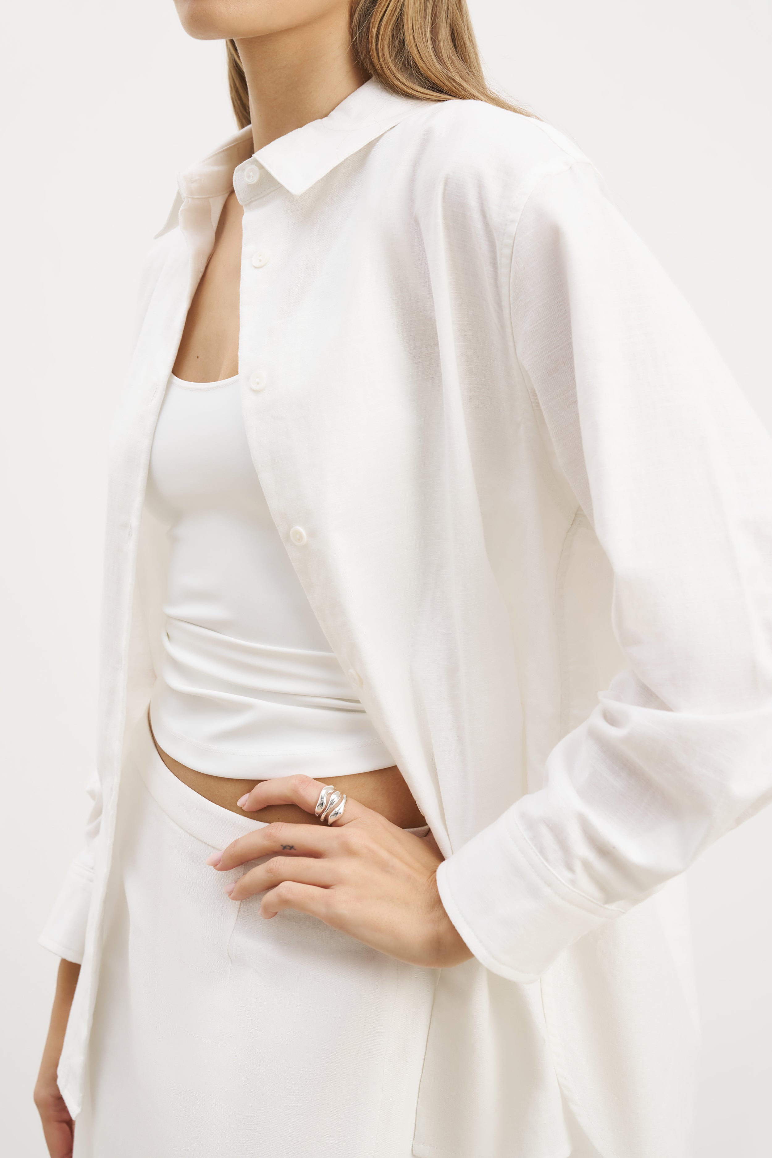 Linen Long Sleeve Boyfriend Shirt - White