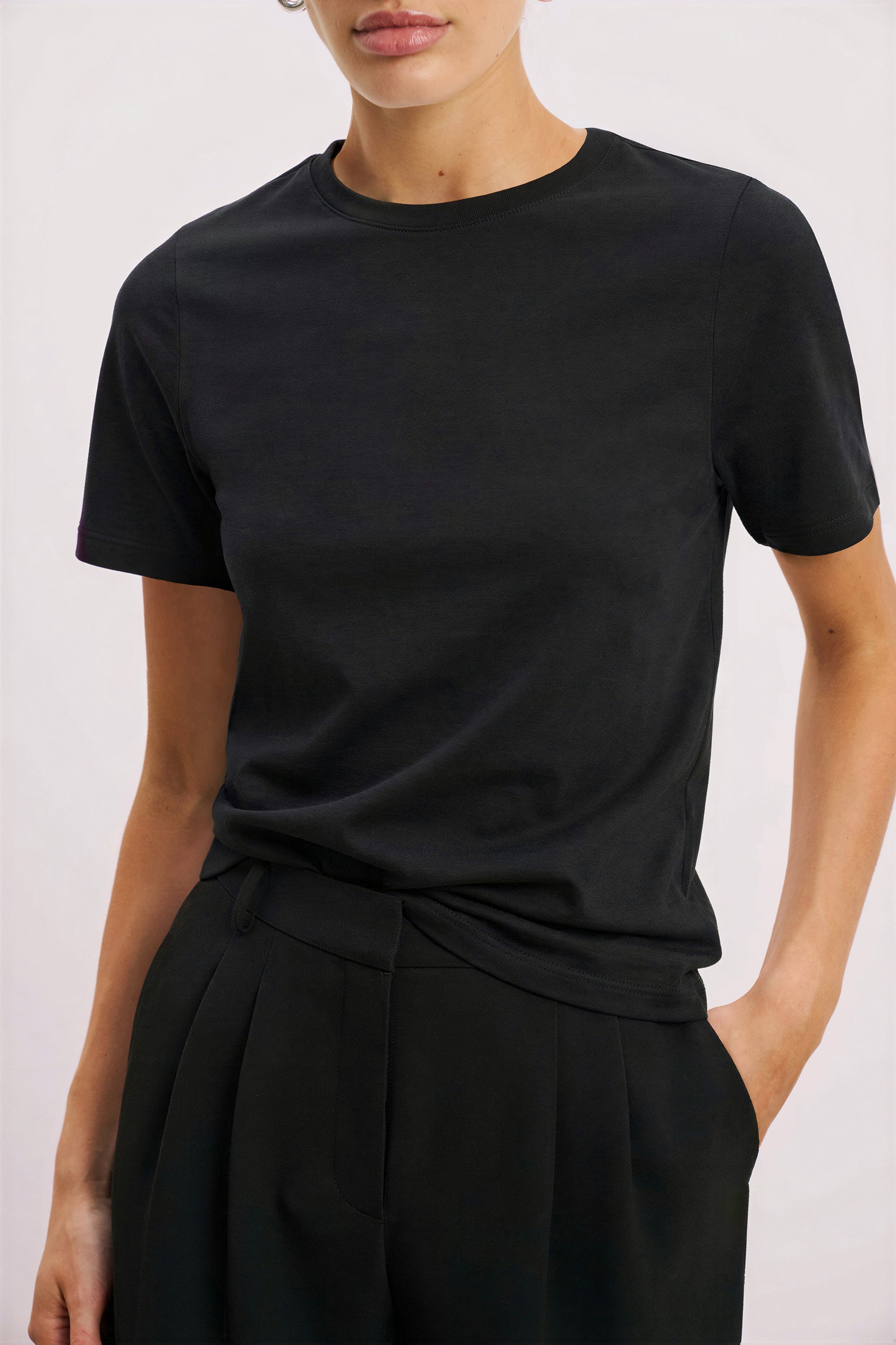Classic Regular T Shirt - Black