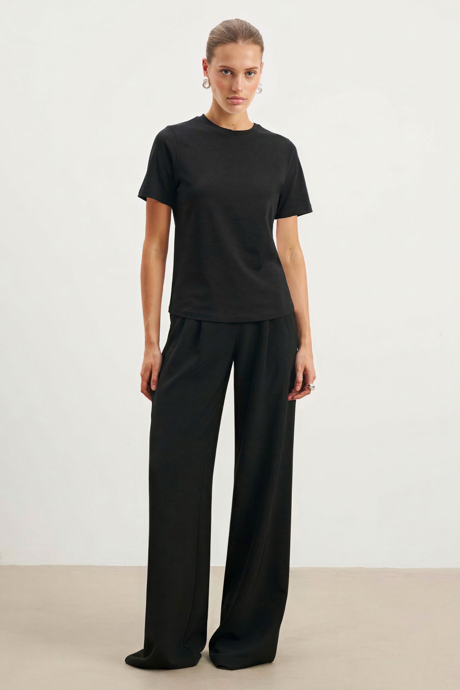 Classic Regular T Shirt - Black