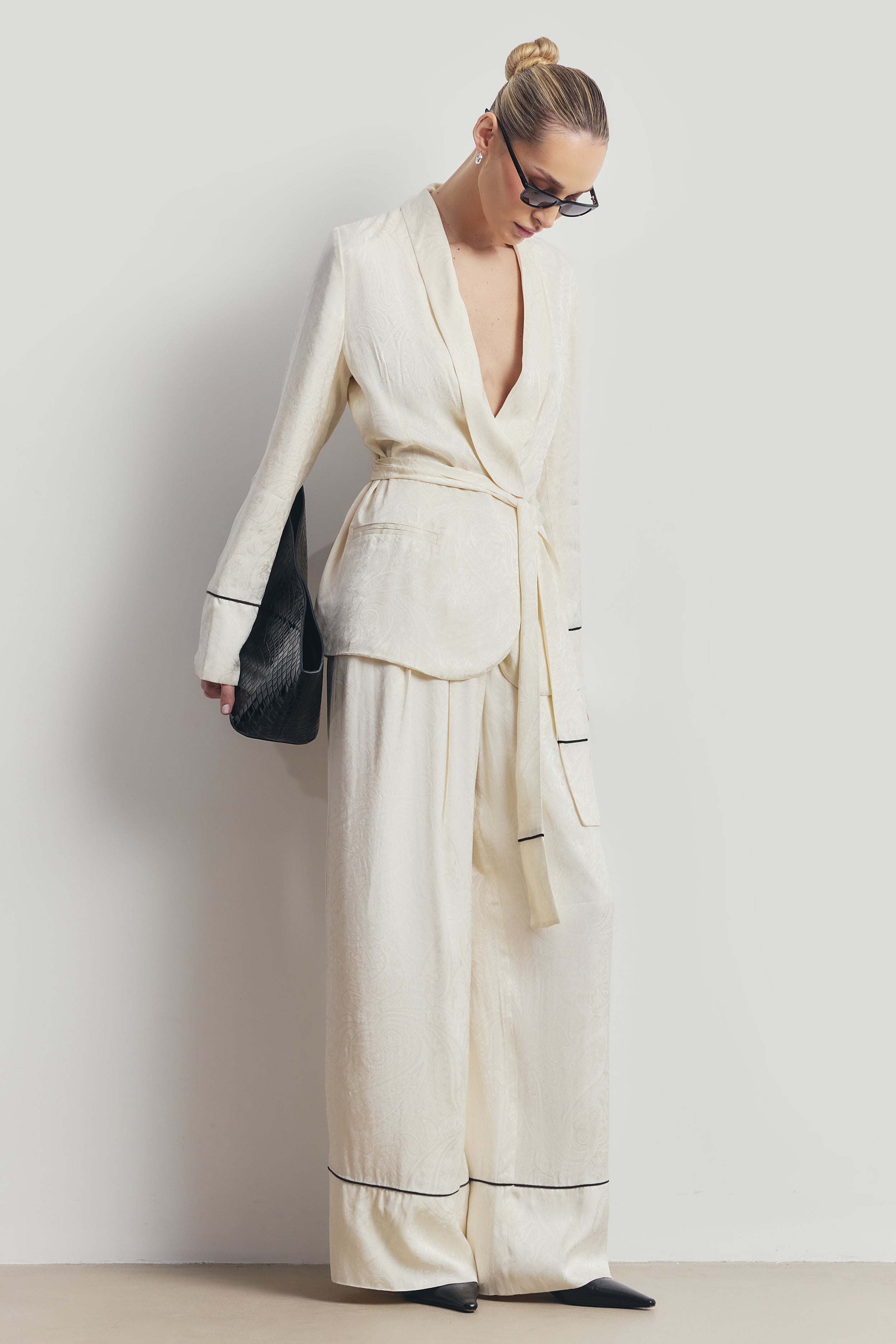 Shawl Collar Jacquard Blazer with Scarf - Cream