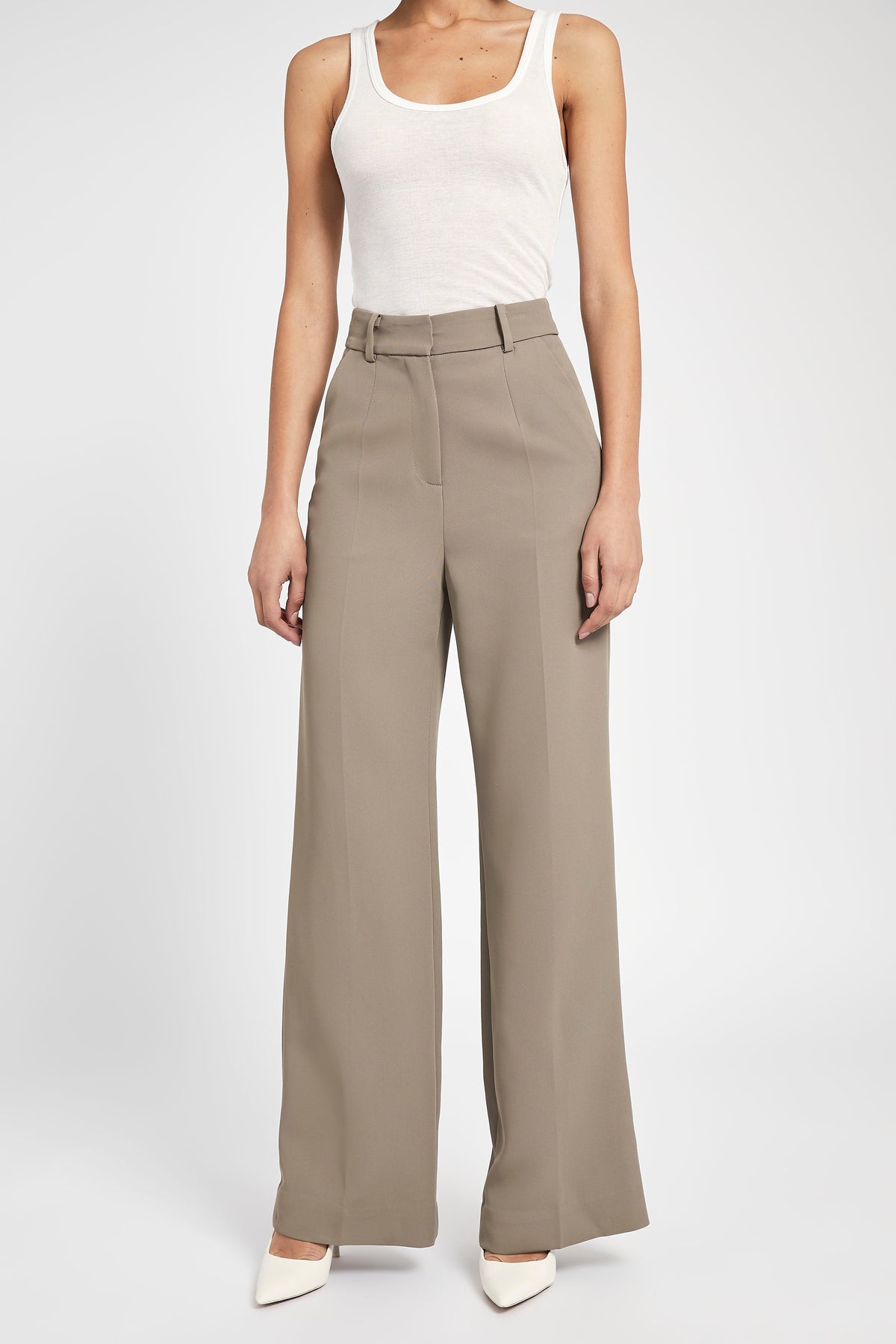 Relaxed Straight Leg Trousers - Oak