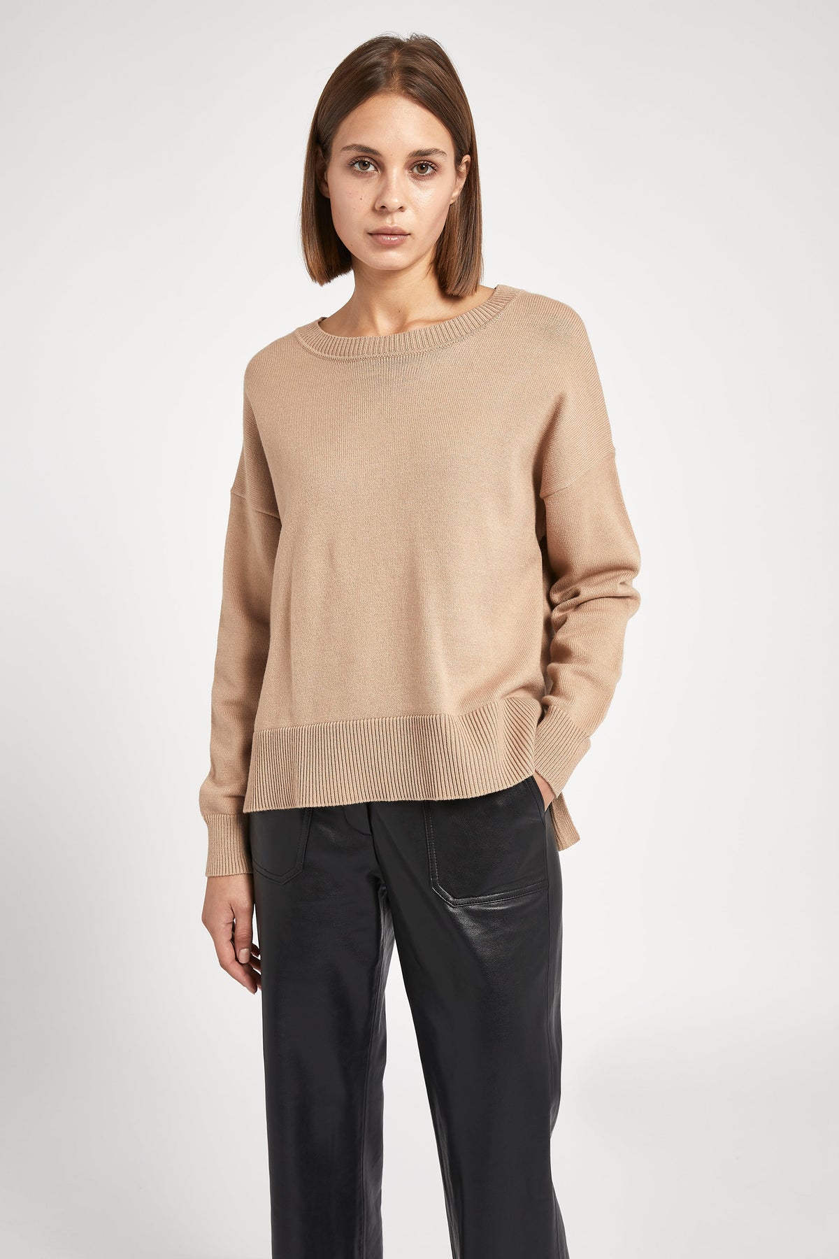 Relaxed Dropped Shoulder Jumper - Taupe