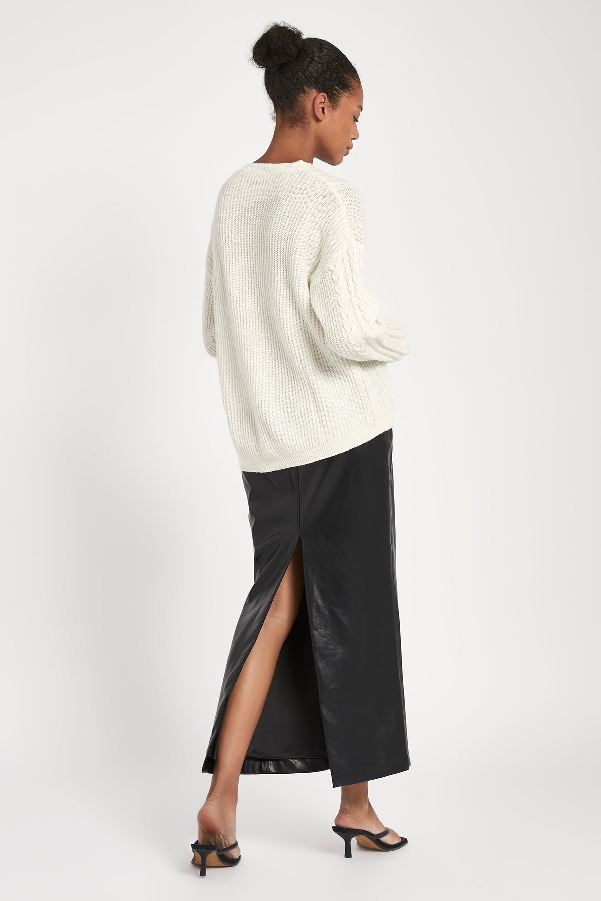 Cable Knit Jumper - Cream