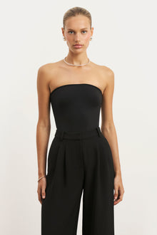Effortless Pleated Wide Leg Trousers - Black