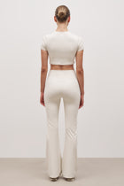 Base Sculpting Flared Leggings - Tofu
