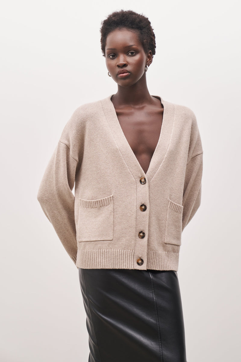 Cardigan Edit | BOA