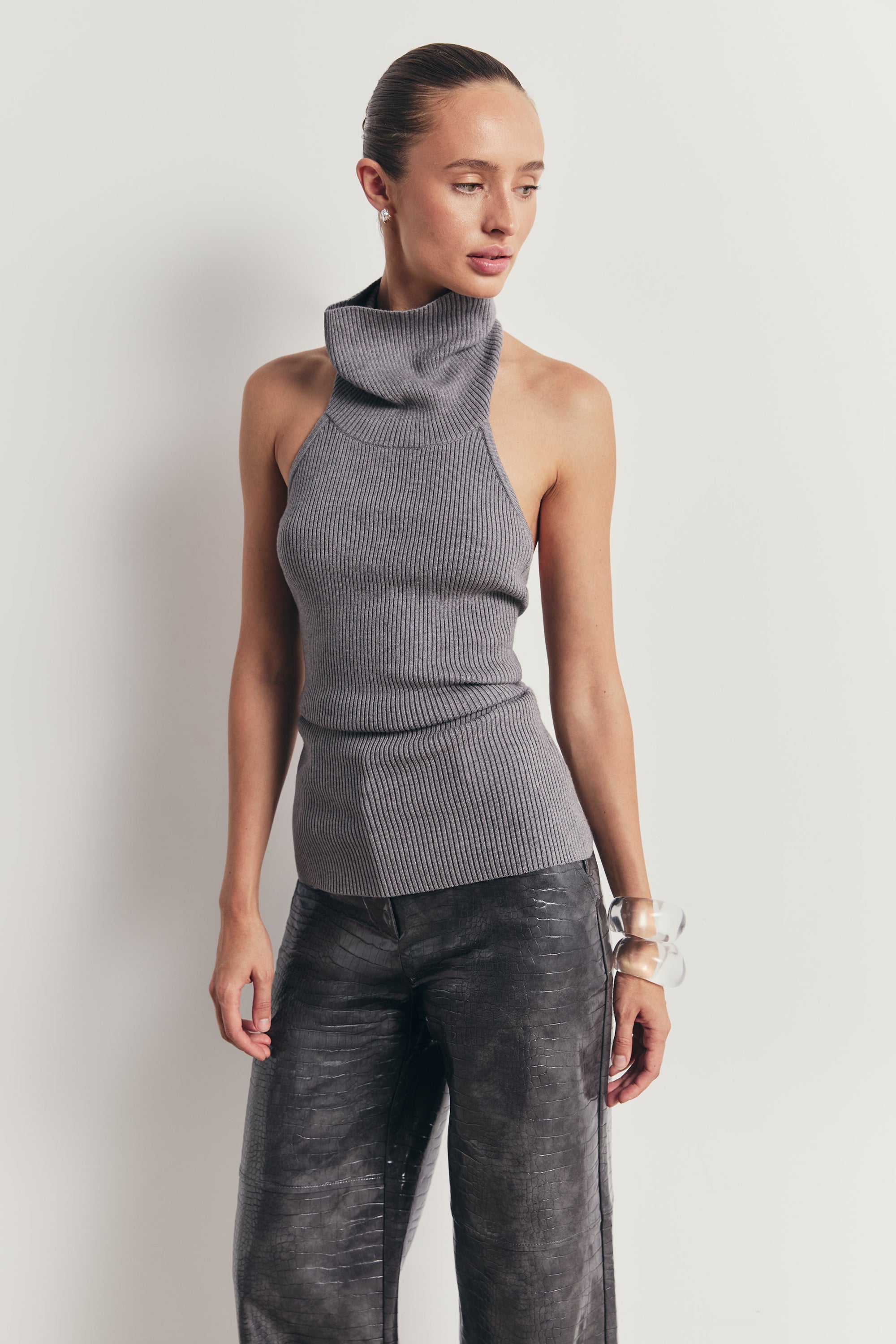 Relaxed Ribbed High Neck Halter Top - Slate