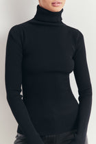 Ribbed Knit Turtleneck Jumper - Black