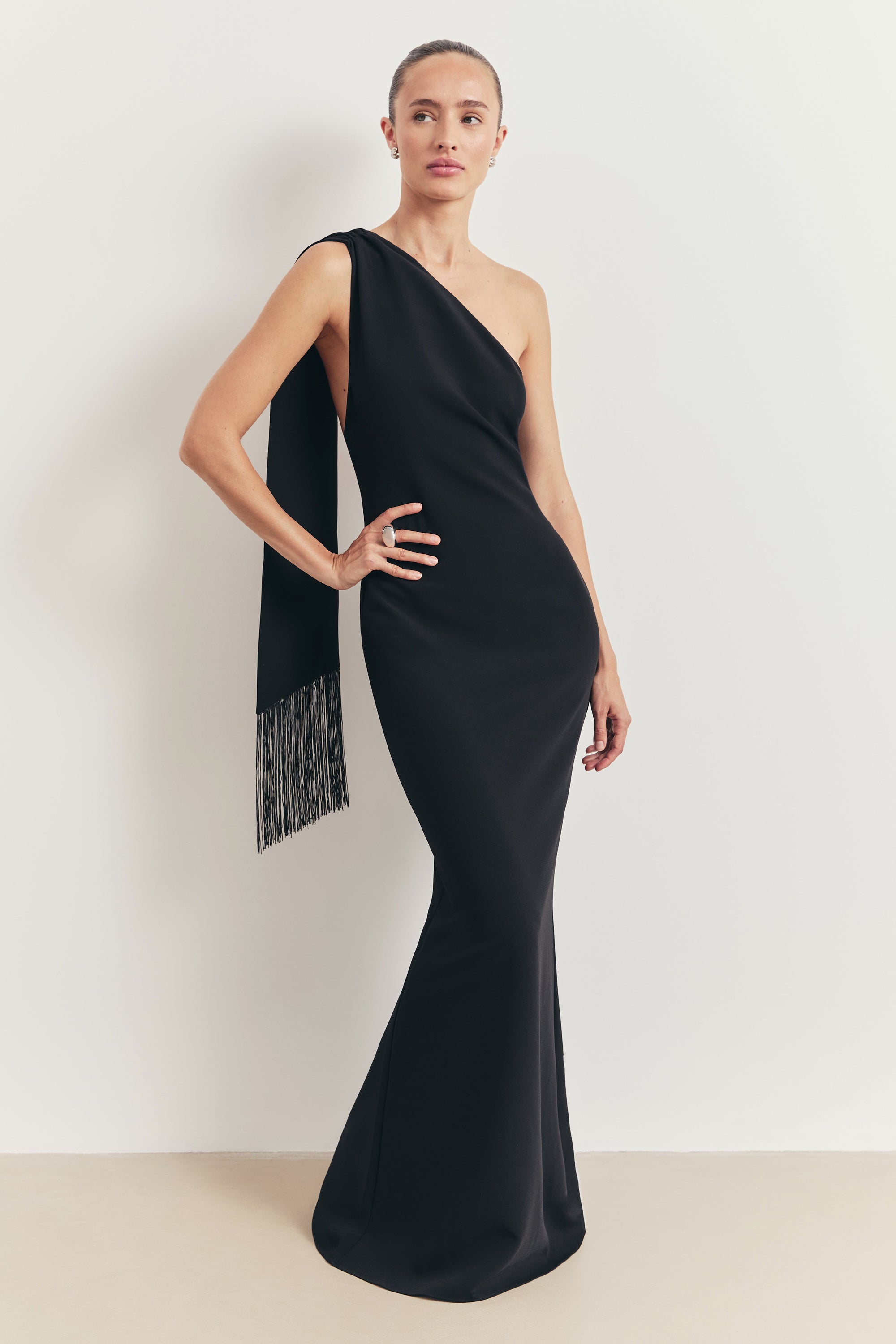 Asymmetric Scarf Gown With Fringing - Black