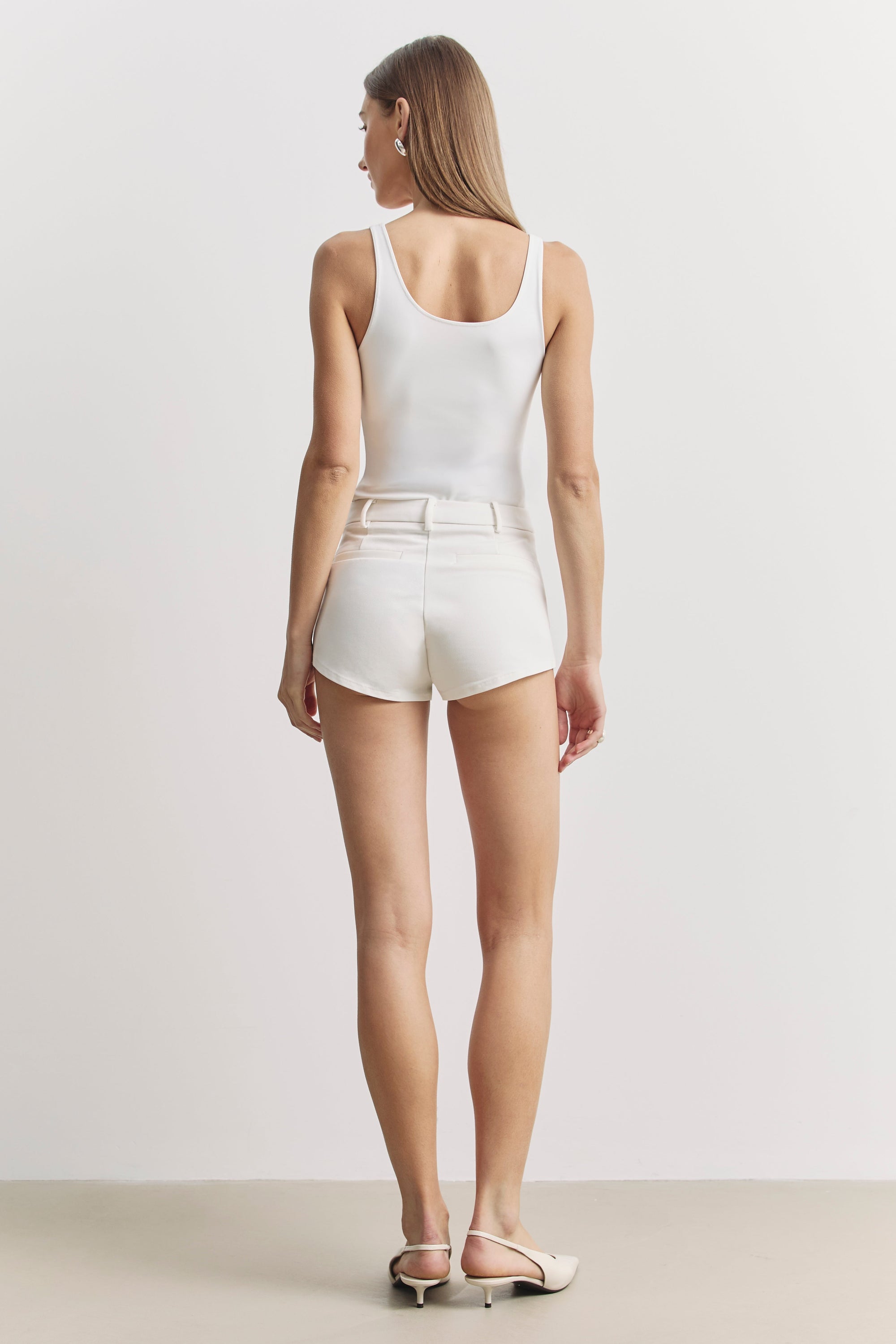 Scoop Neck Tank Top - White